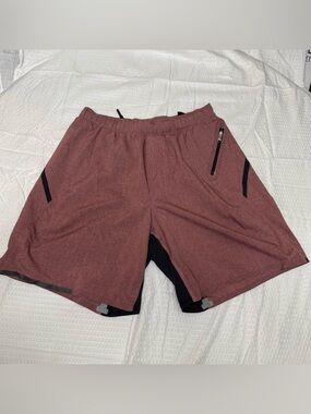 Lululemon Men’s Surge Shorts  - Small -  S 03